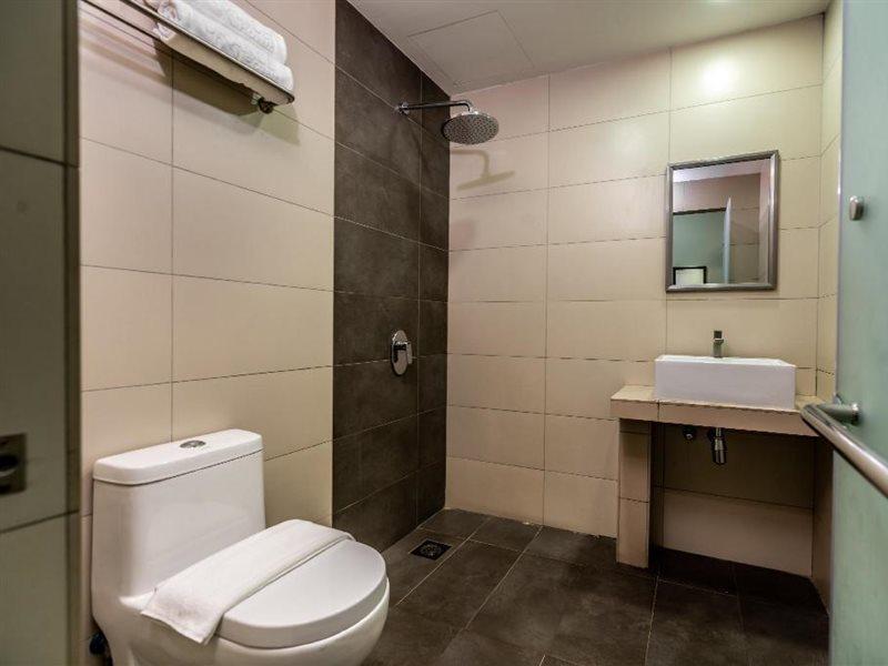 Orange Hotel Kota Kemuning @ Shah Alam Zewnętrze zdjęcie